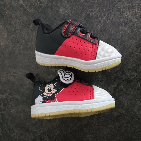 Disney Mickey Mouse Baby Red and Black Shoes - Picture 3 of 13